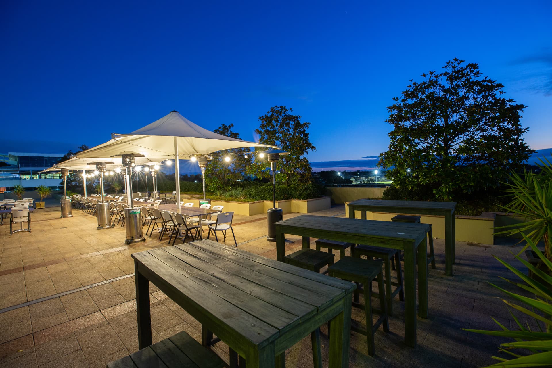 Kebabiya terrace tables in the evening
